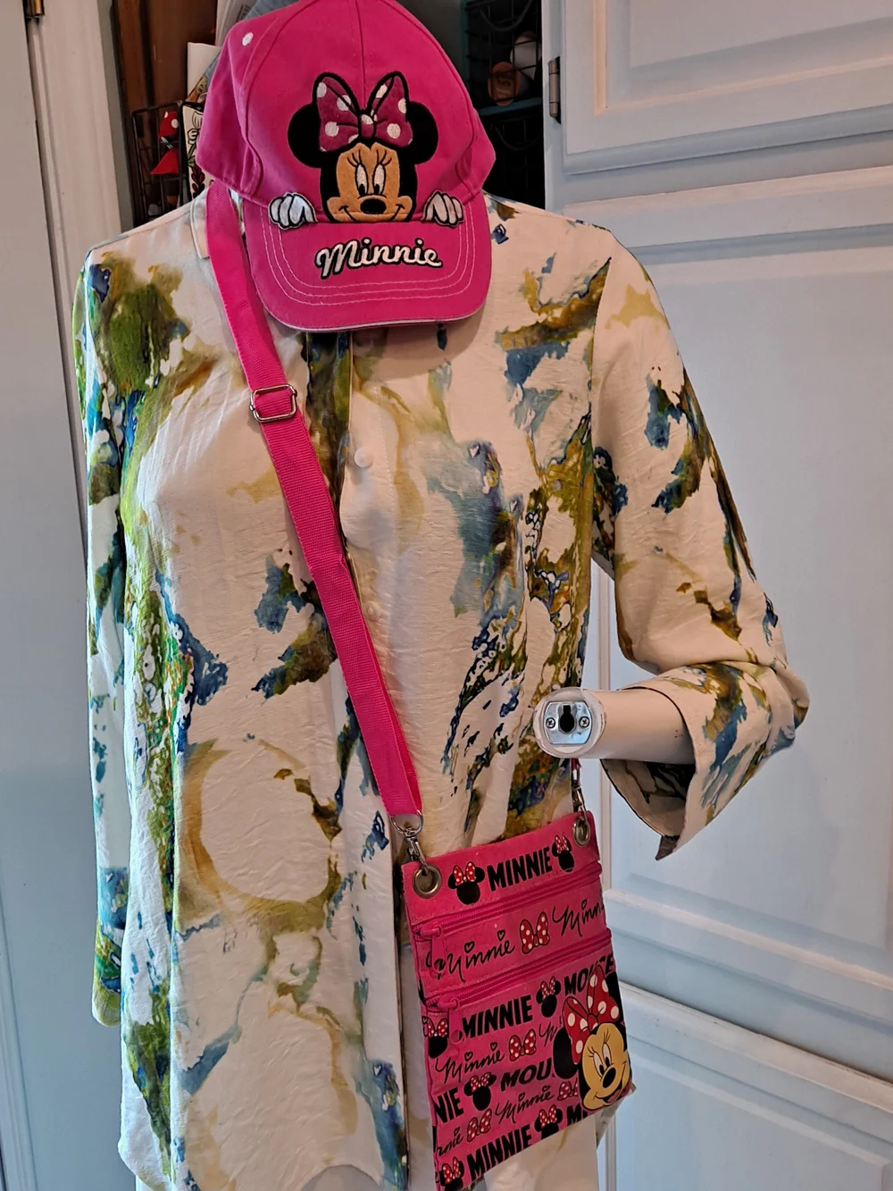 Disney Pink Black Red White Minnie Mouse Cap & Matching Crossbody Purse